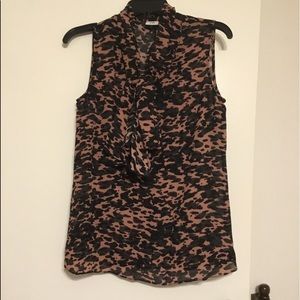 CAbi Like new top SMALL